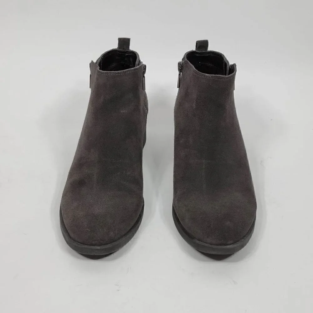 Kenneth Cole New York Suede Grey Boots #161 Size 8